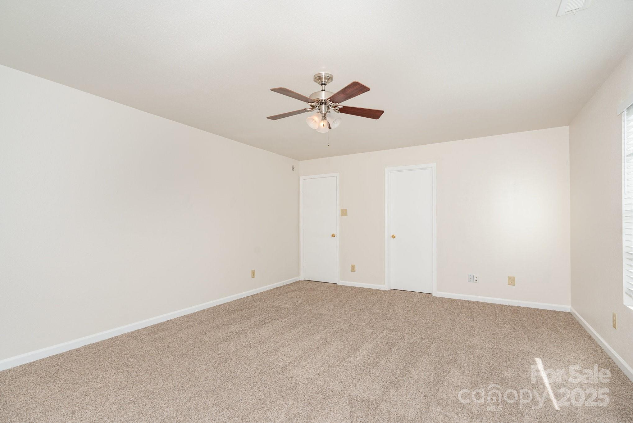 1432 Matthew Allen Circle Property Photo 23