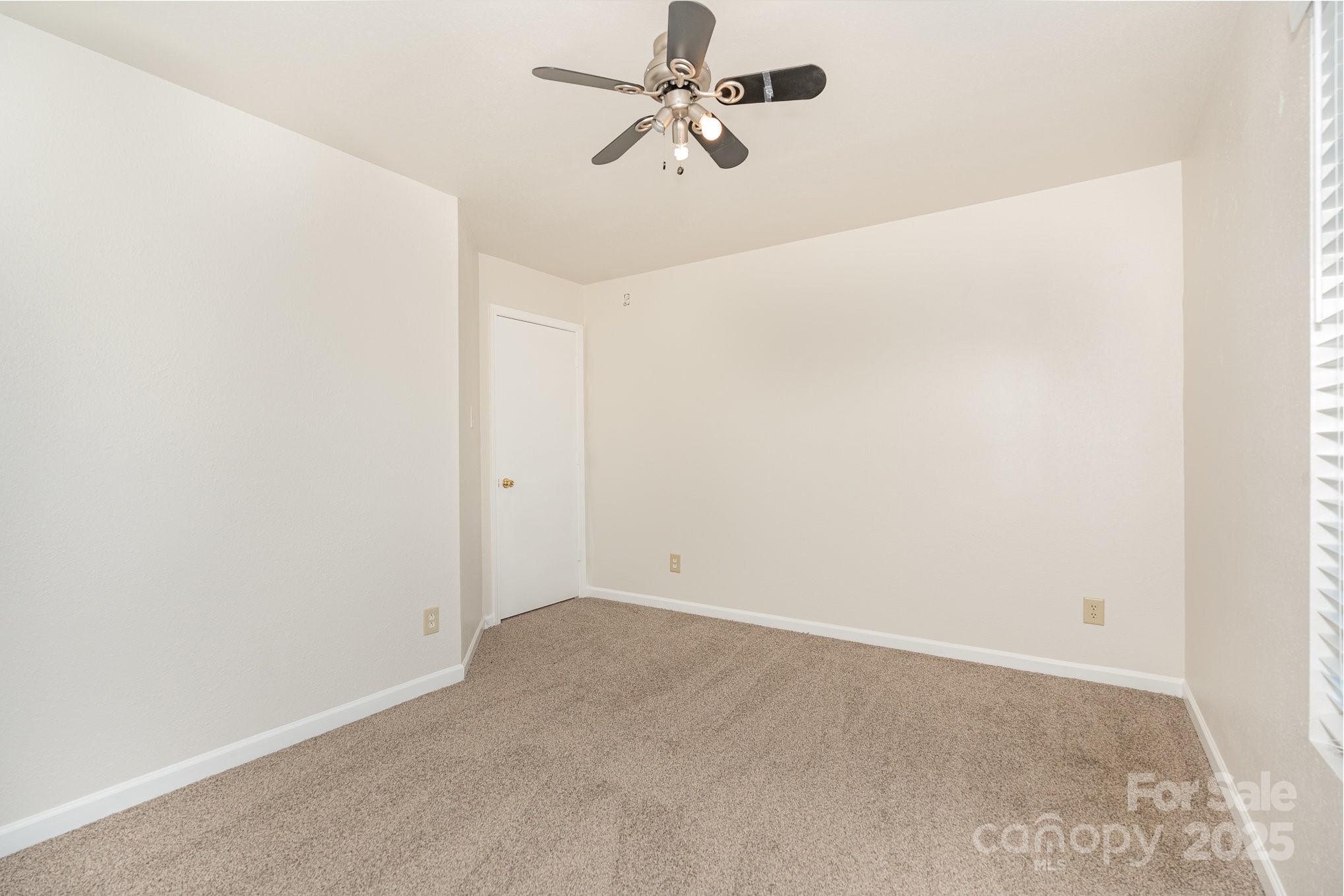 1432 Matthew Allen Circle Property Photo 30