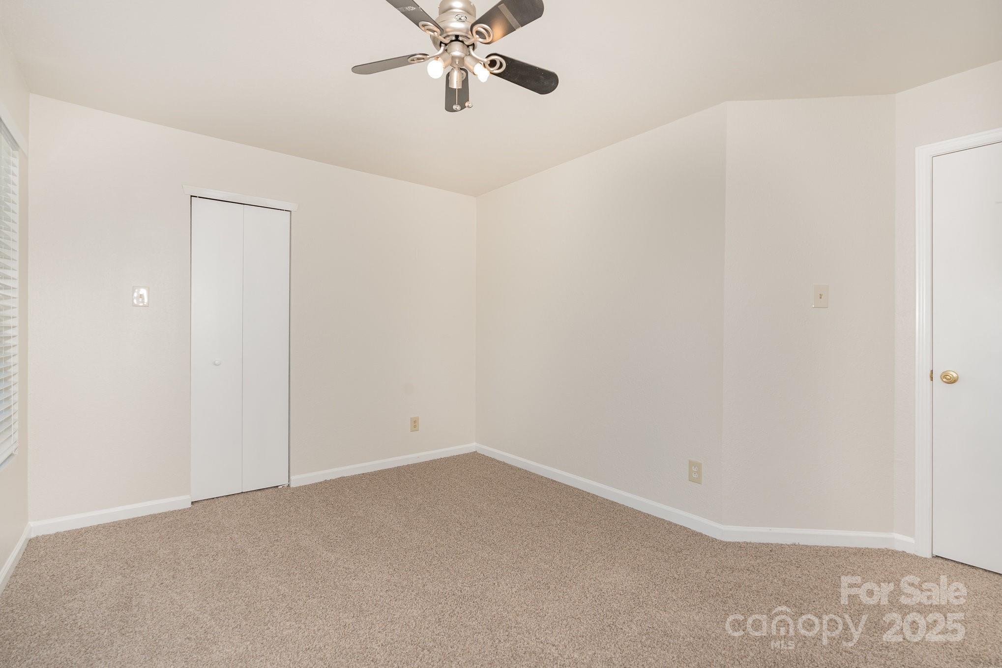 1432 Matthew Allen Circle Property Photo 32