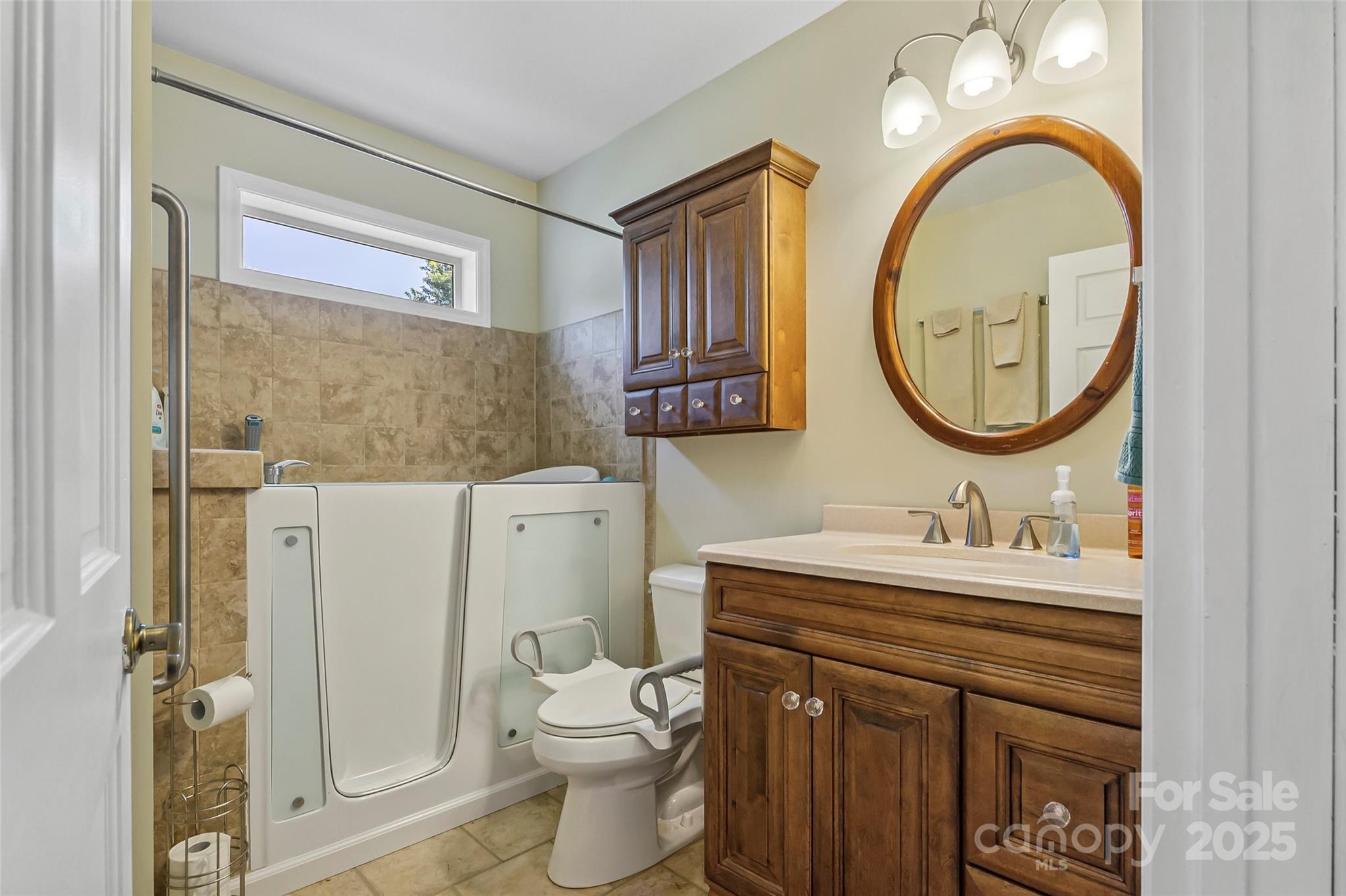 862 Asbury Road Property Photo 10