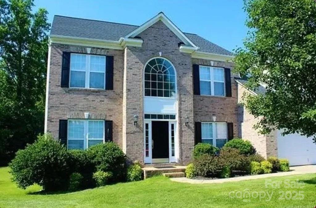 219 Flowering Grove Lane Property Photo 1