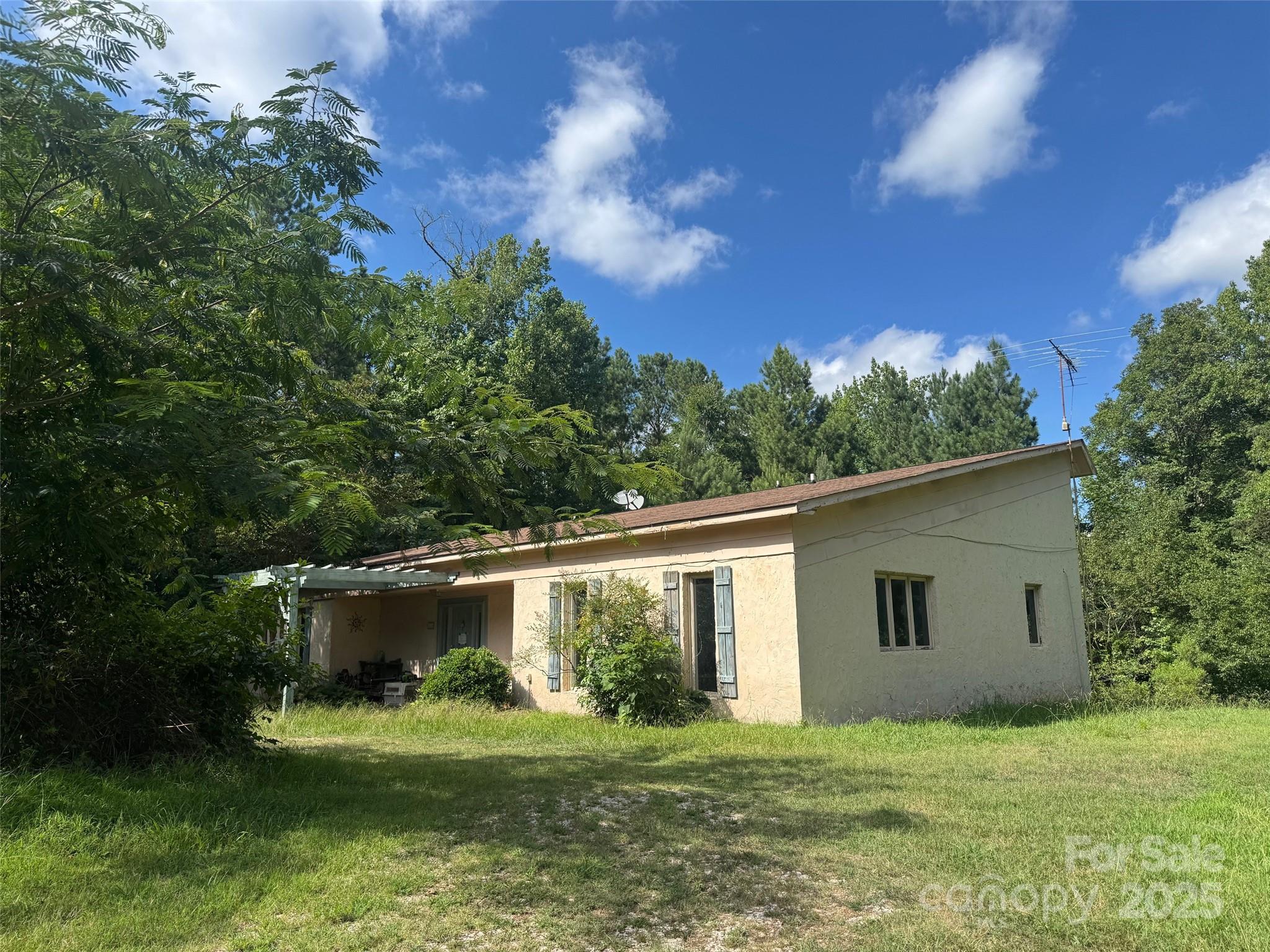 316 C E Stewart Road Property Photo 2