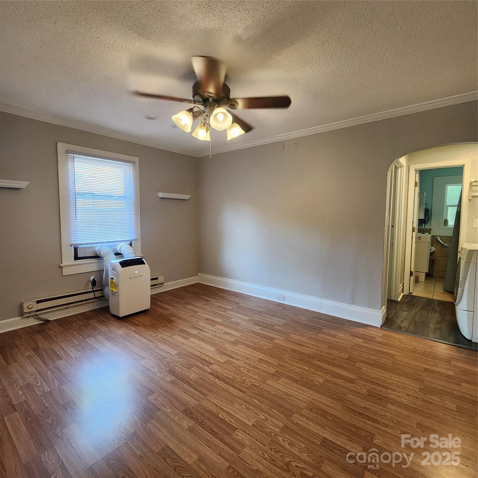 703/705 Smith Street Property Photo 6