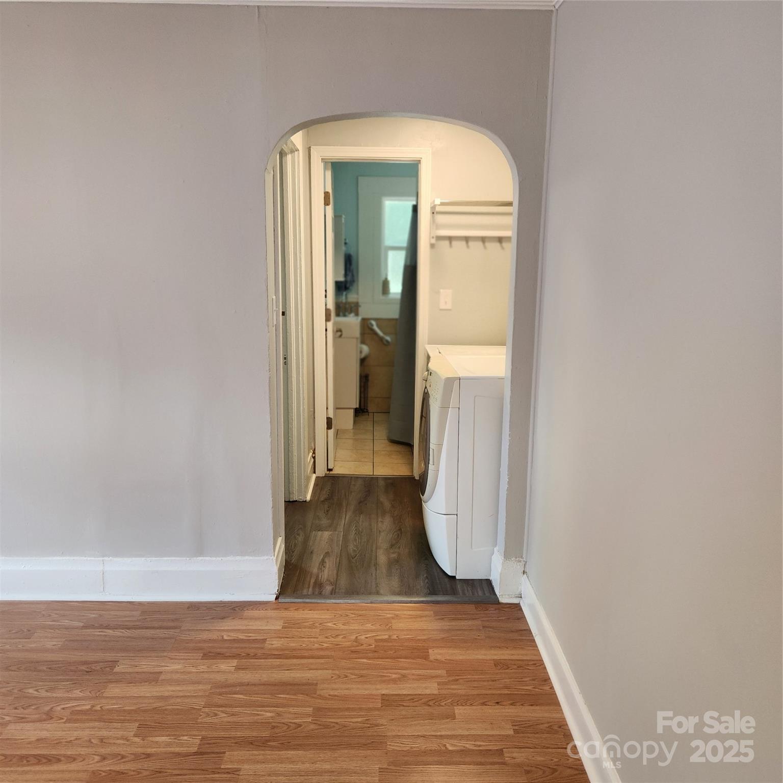 703/705 Smith Street Property Photo 7