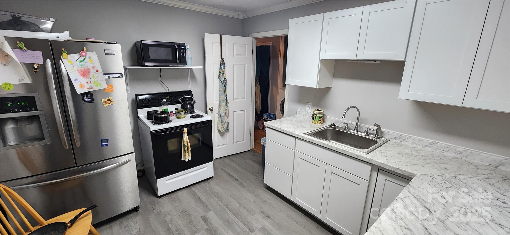 703/705 Smith Street Property Photo 16