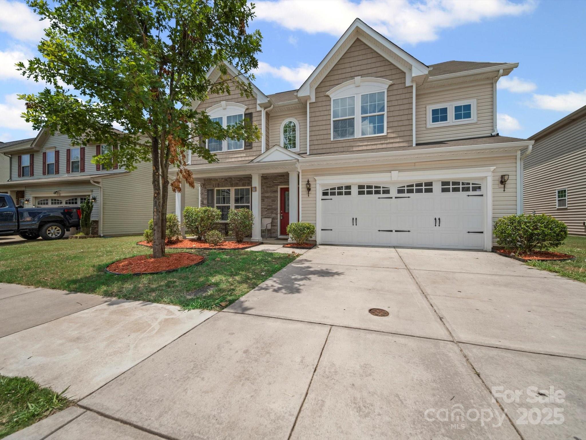 1307 Farm Branch Drive Property Photo 2
