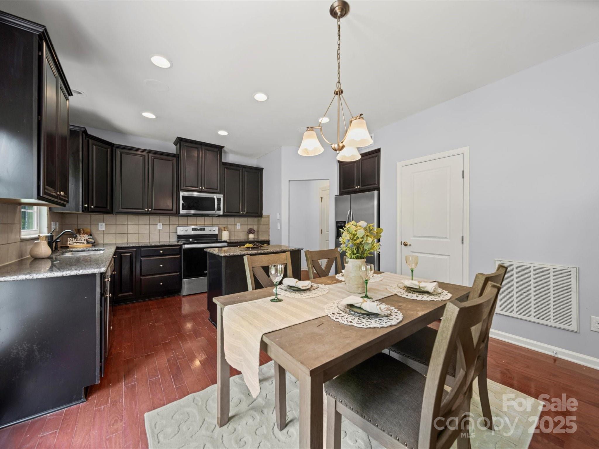 1307 Farm Branch Drive Property Photo 13