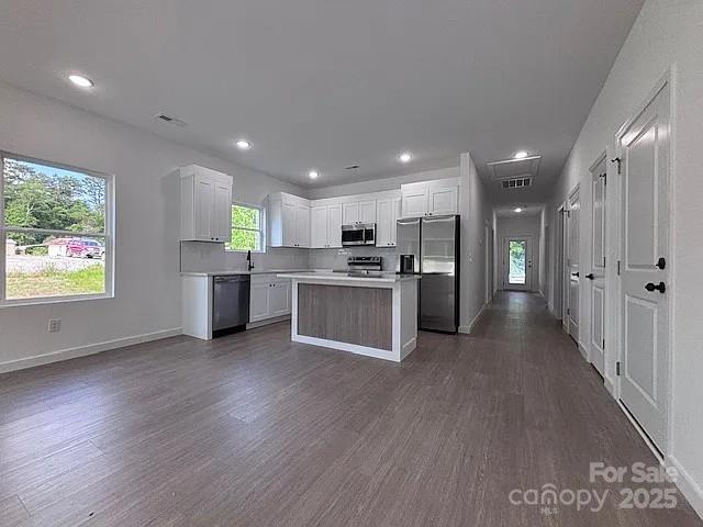795 Lyman Road Property Photo 4