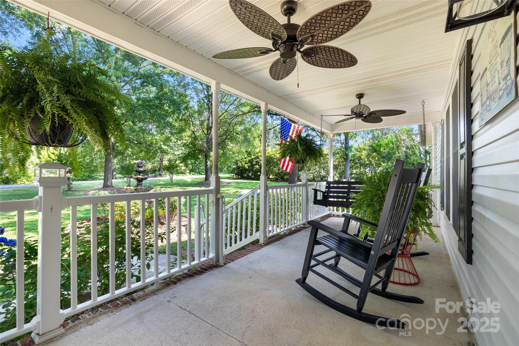 4534 Pebblebrook Circle Property Photo 3