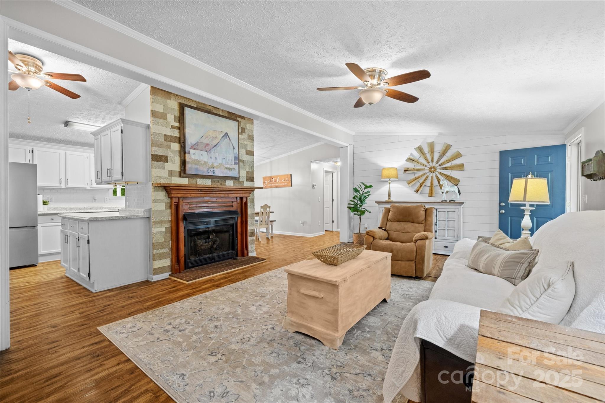 4534 Pebblebrook Circle Property Photo 7