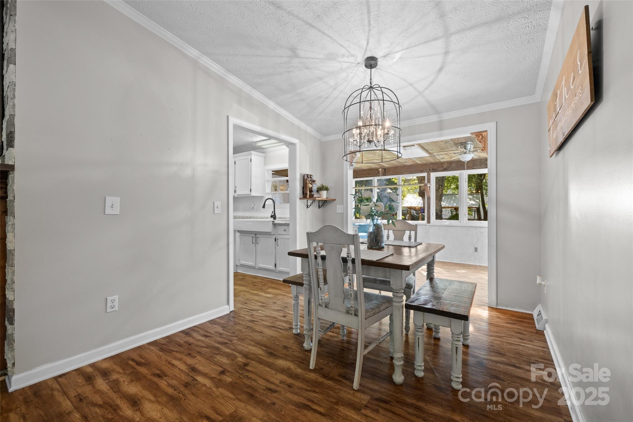 4534 Pebblebrook Circle Property Photo 9