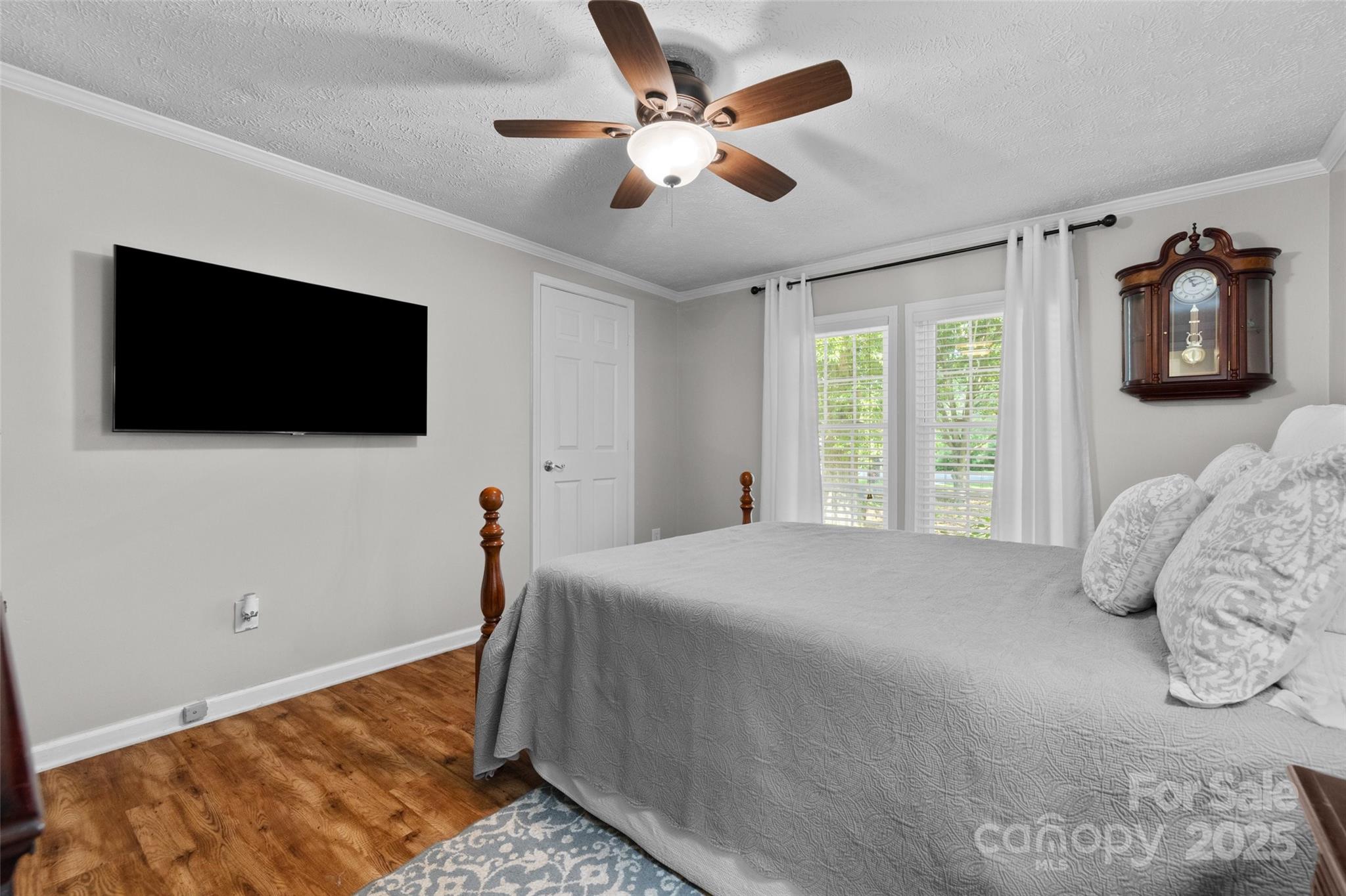 4534 Pebblebrook Circle Property Photo 25