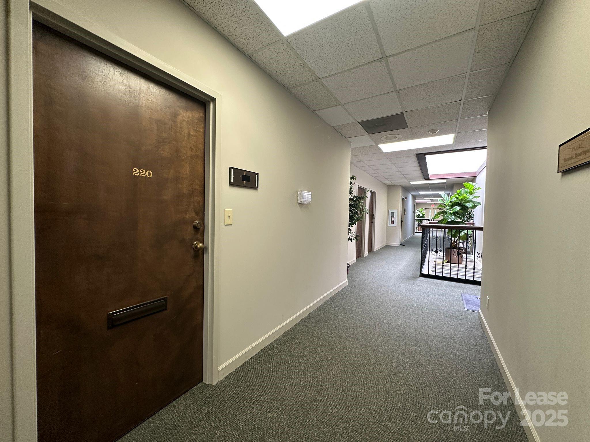 2101 Sardis Road Property Photo 3