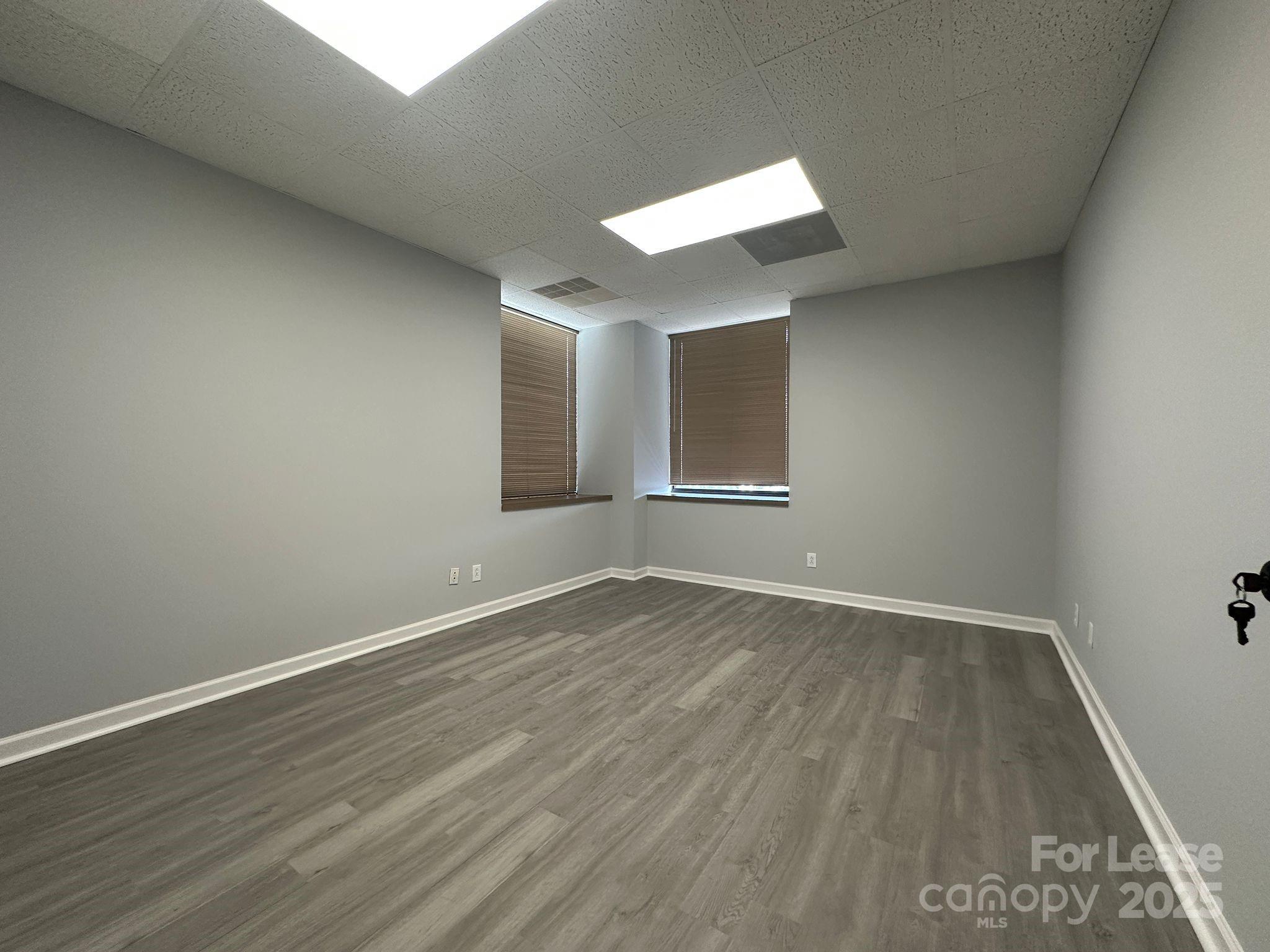 2101 Sardis Road Property Photo 10