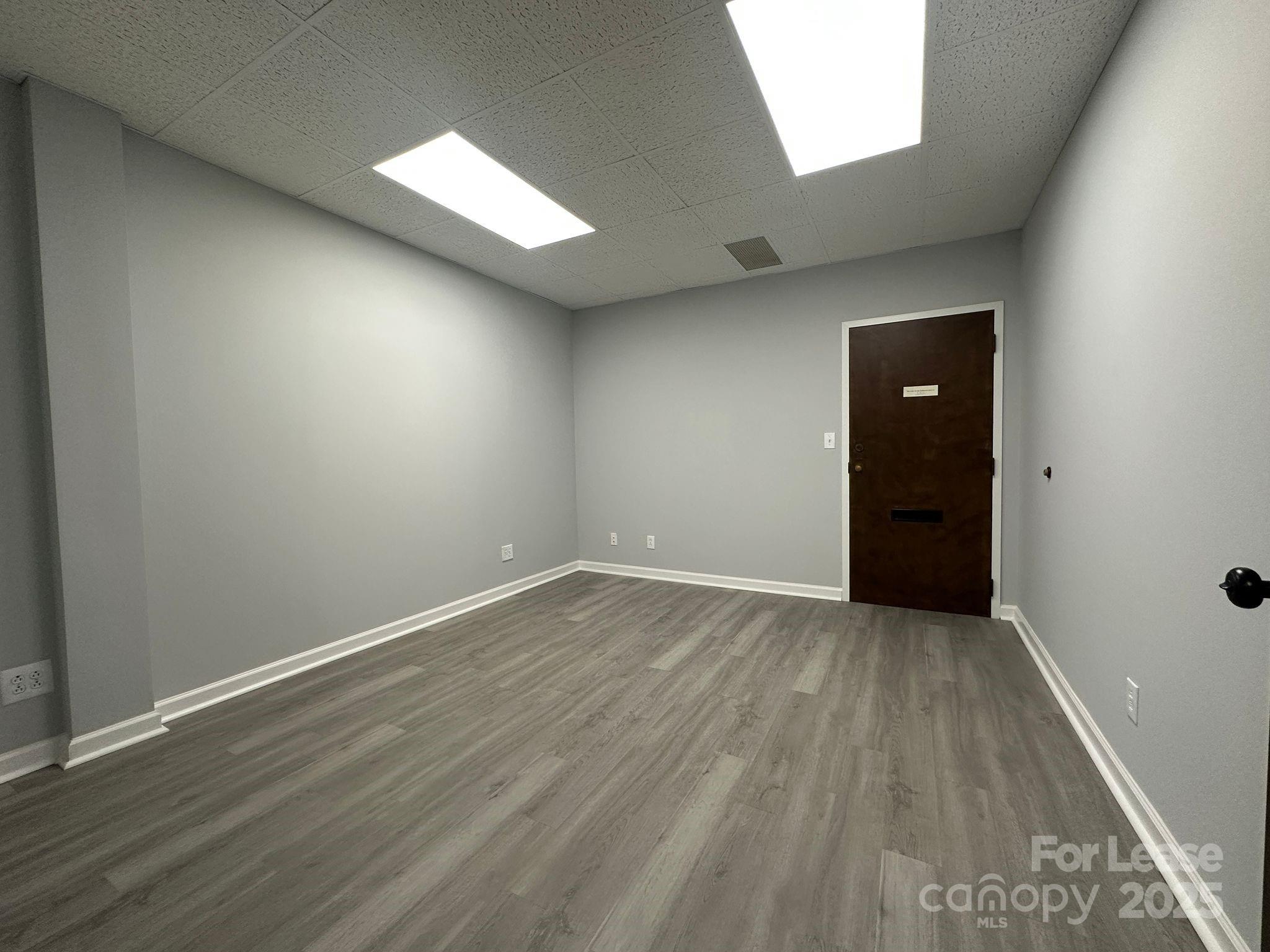 2101 Sardis Road Property Photo 12