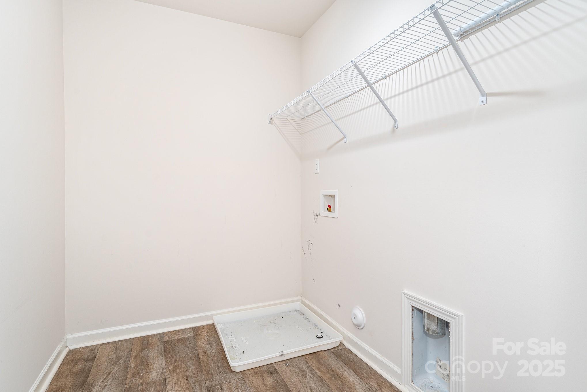 215 Lilys Place Property Photo 13