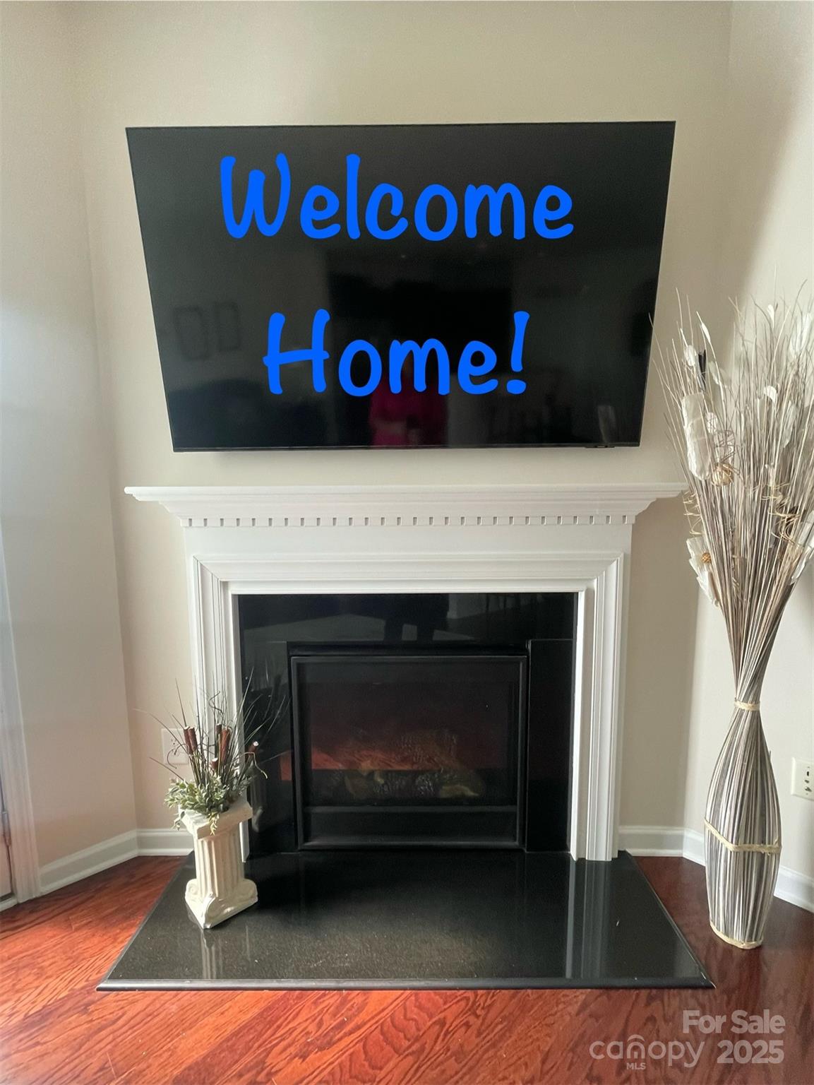 2769 Sawbridge Lane Property Photo 5