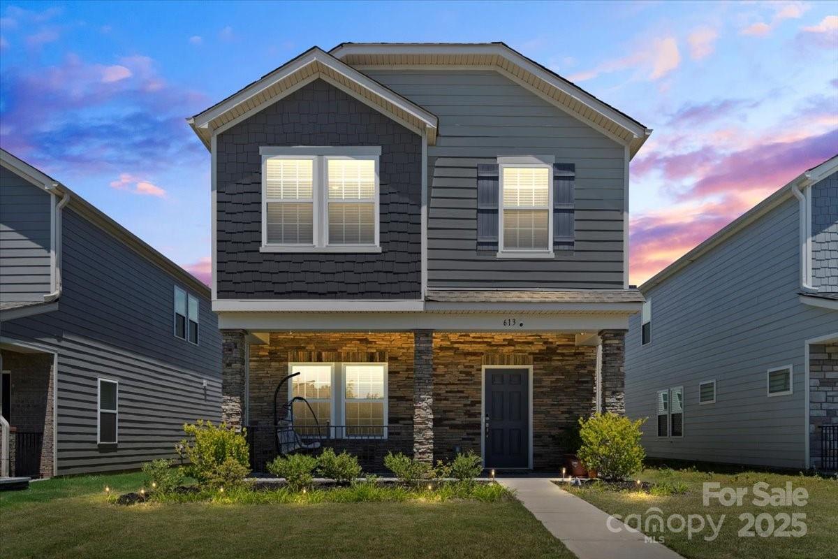 613 Cedar Knoll Circle Property Photo 1