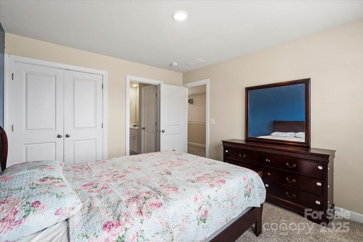 613 Cedar Knoll Circle Property Photo 20