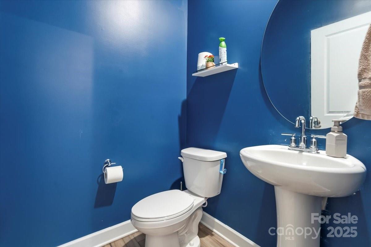 613 Cedar Knoll Circle Property Photo 22