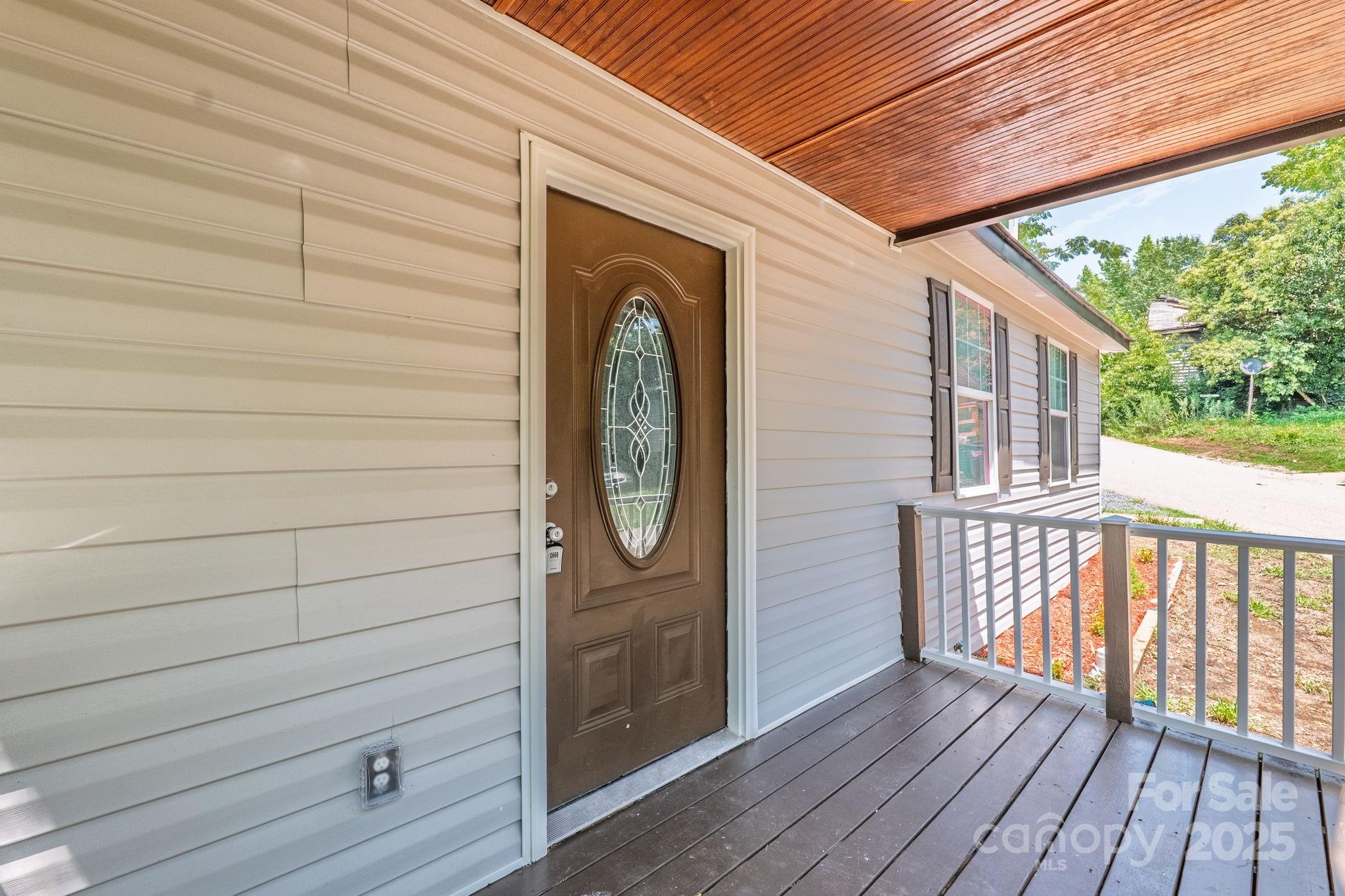 511 Lodge Street Property Photo 3