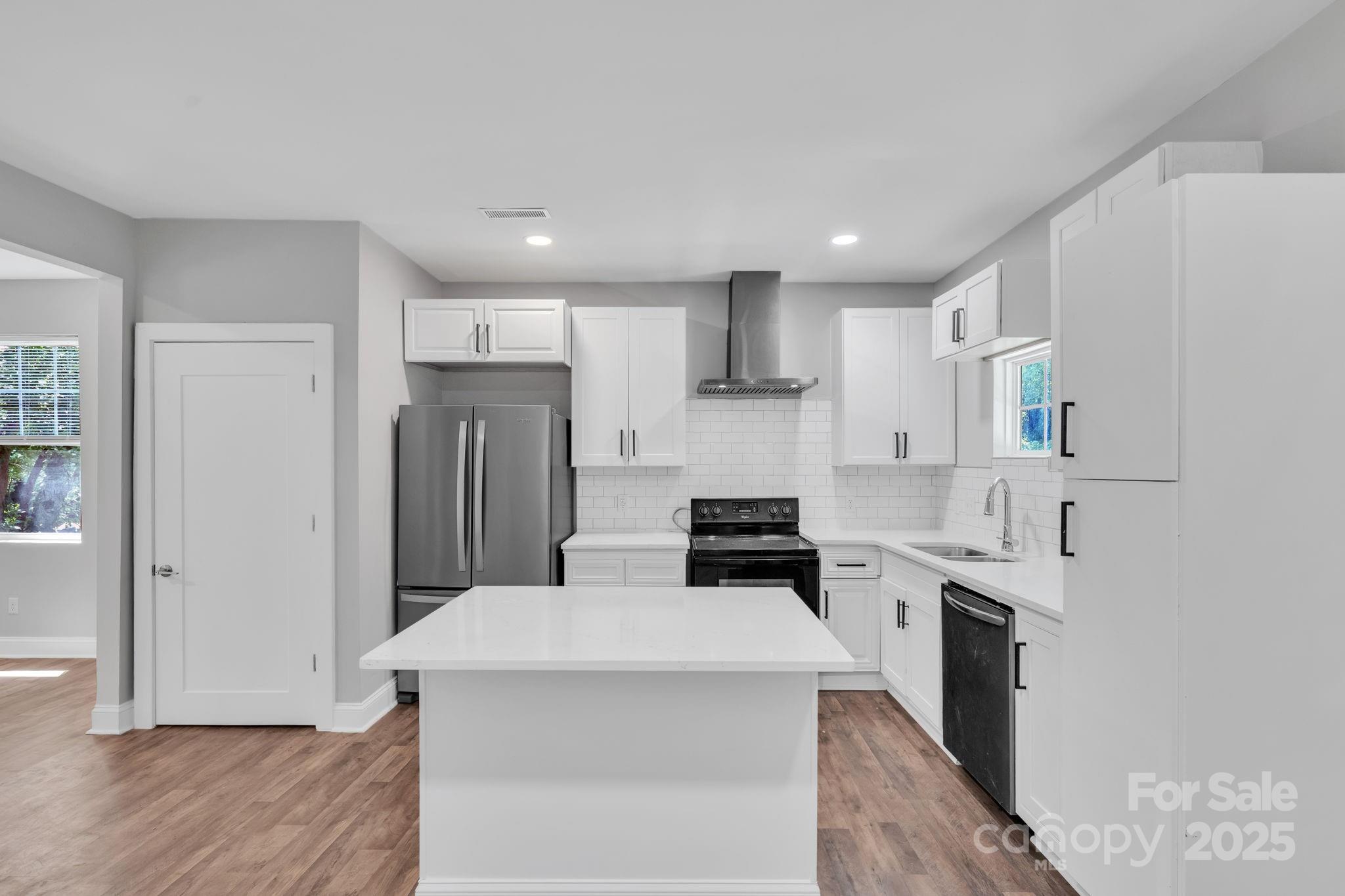 511 Lodge Street Property Photo 8
