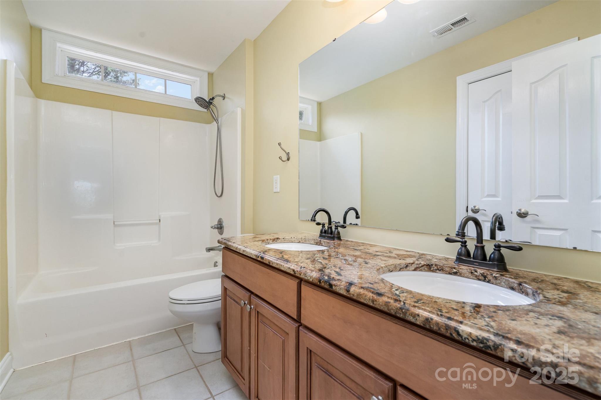 626 Tullamore Court Property Photo 35