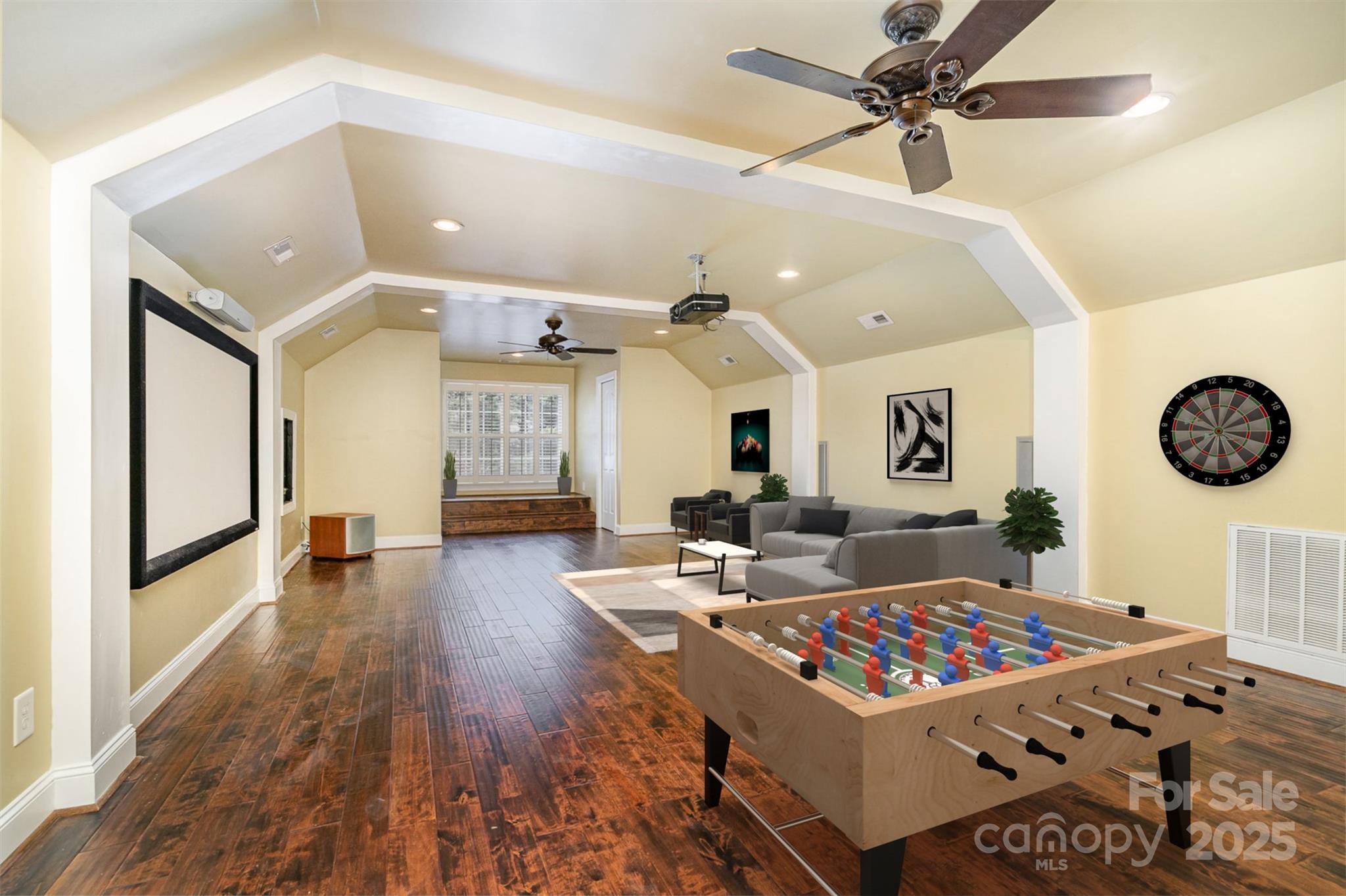 626 Tullamore Court Property Photo 36