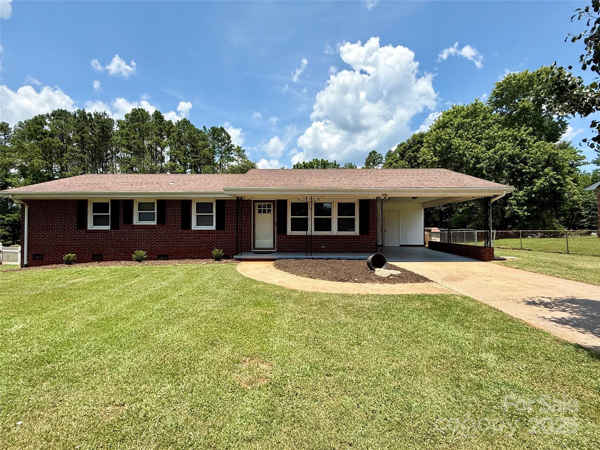 206 College Avenue Property Photo 1