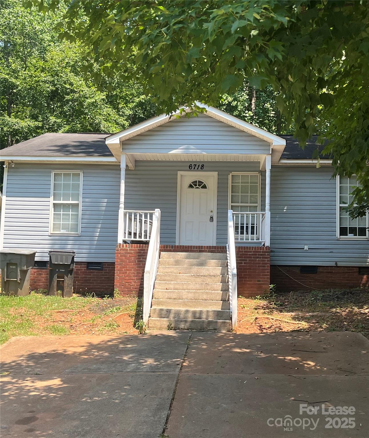 6718 Rockwell Boulevard Property Photo 1