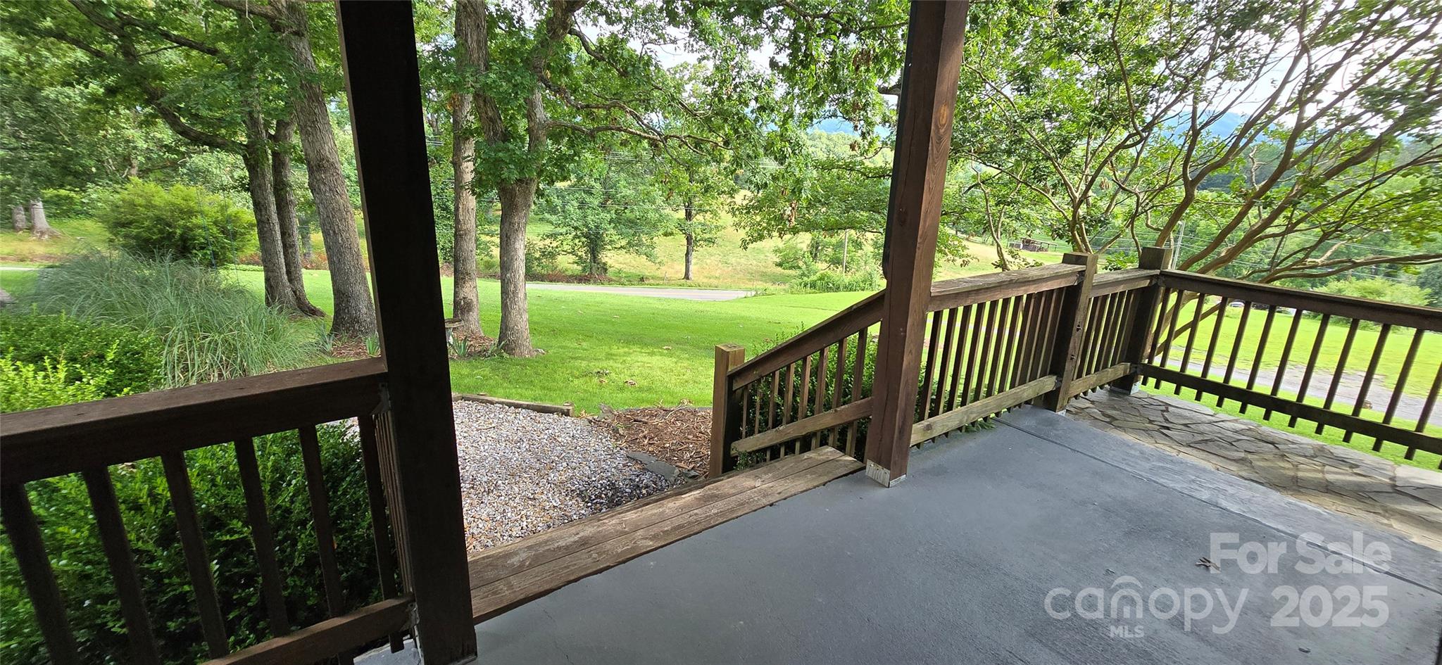 414 Pine Cove Road Property Photo 7