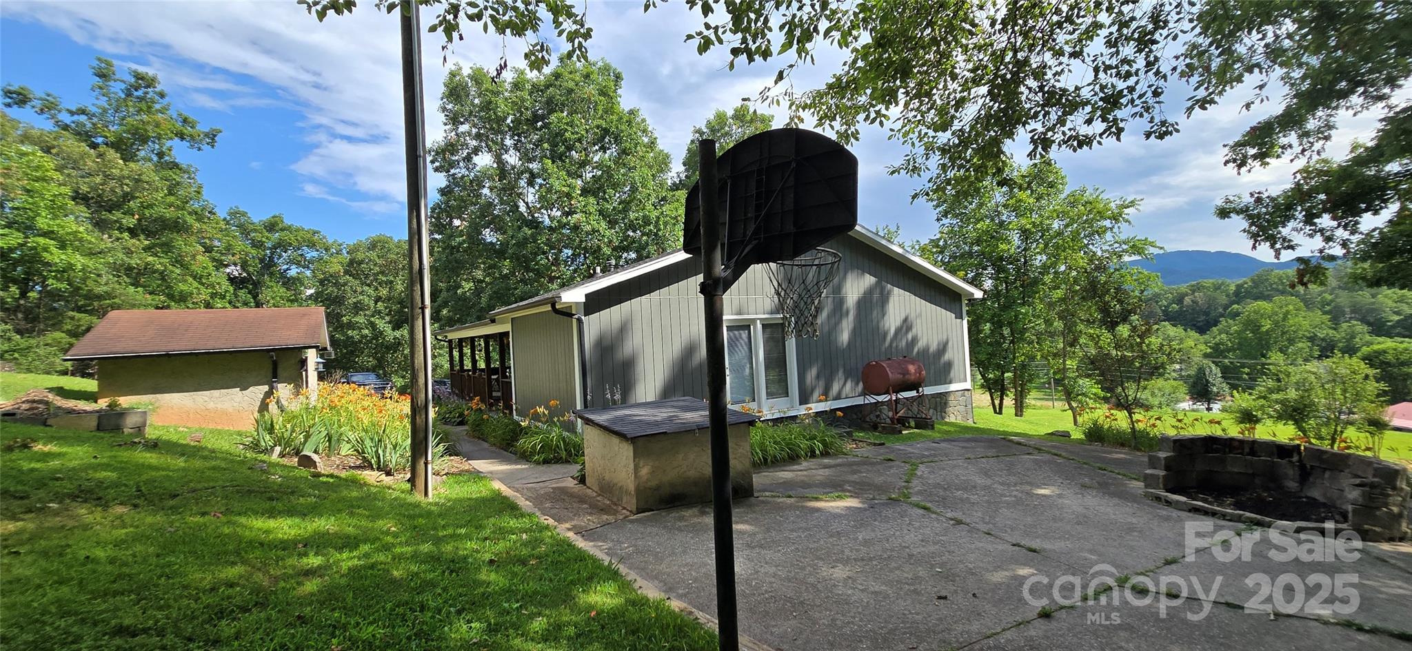 414 Pine Cove Road Property Photo 13