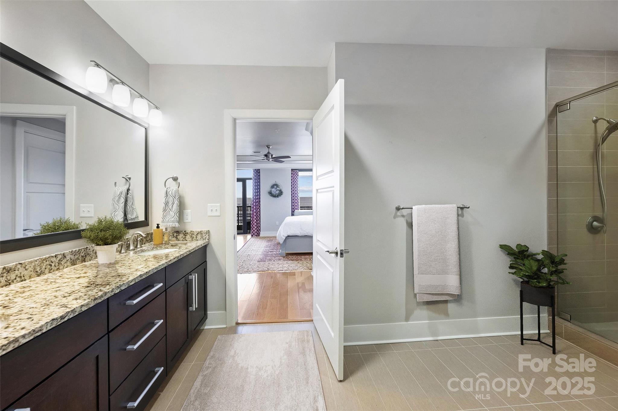 222 S Caldwell Street 1812 Property Photo 23