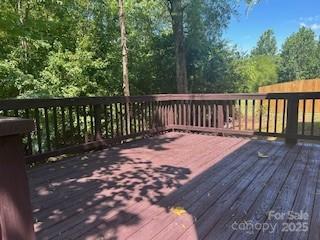 1422 Mitchell Glen Street Property Photo 13