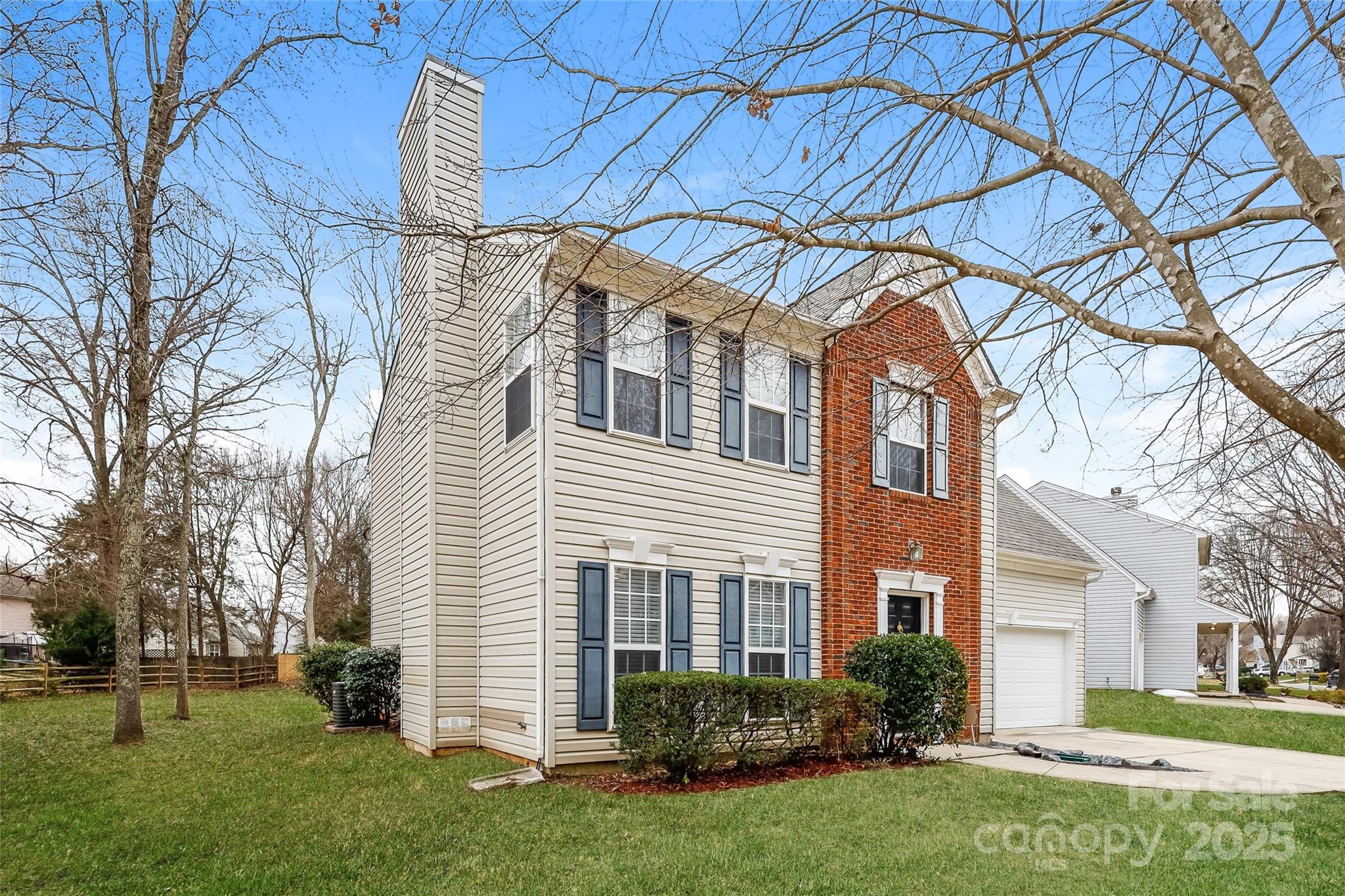 14311 Arbor Ridge Drive Property Photo 2