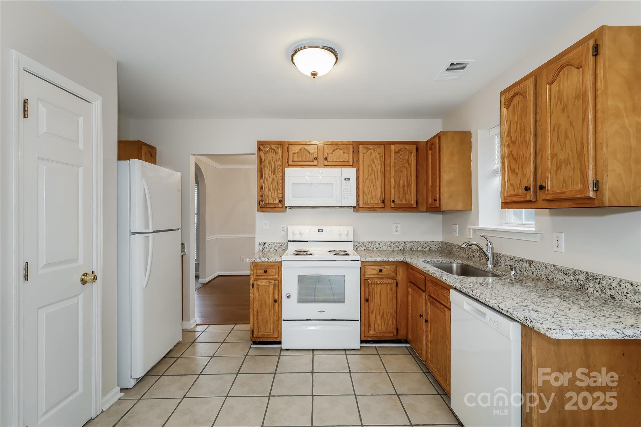 14311 Arbor Ridge Drive Property Photo 6