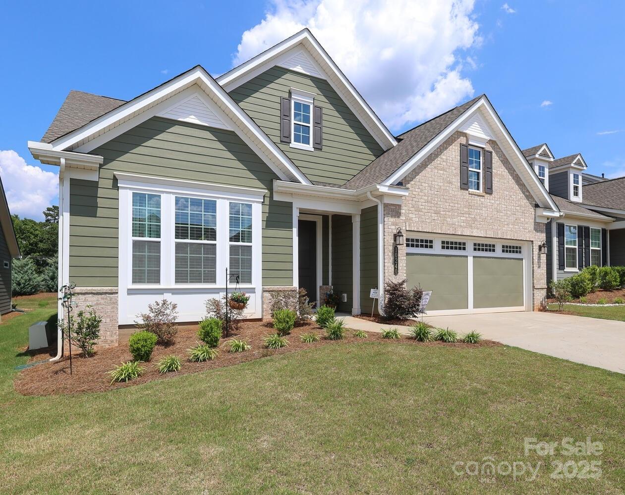10240 Superb Lane Property Photo 1