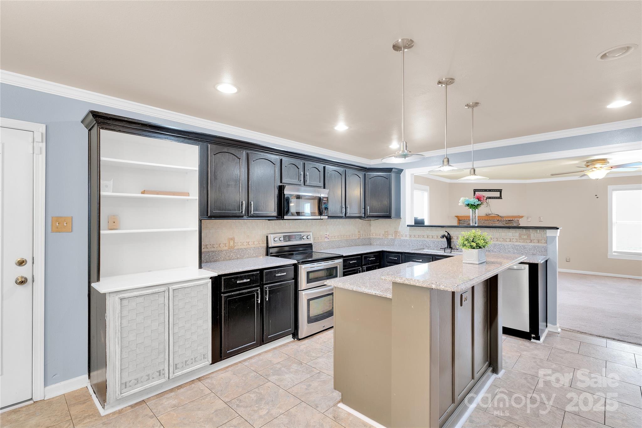 3114 Bamburgh Court Property Photo 3