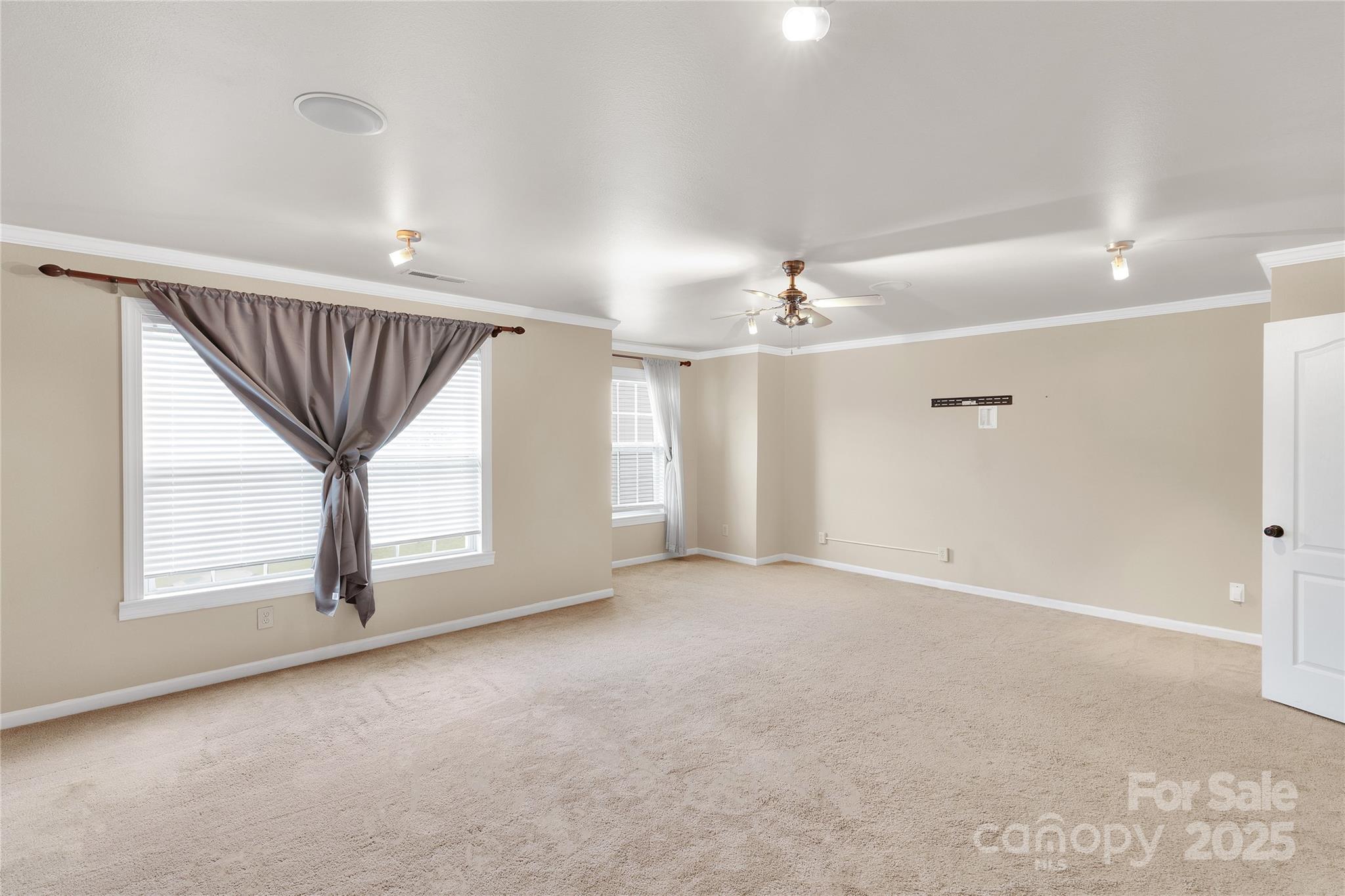 3114 Bamburgh Court Property Photo 14