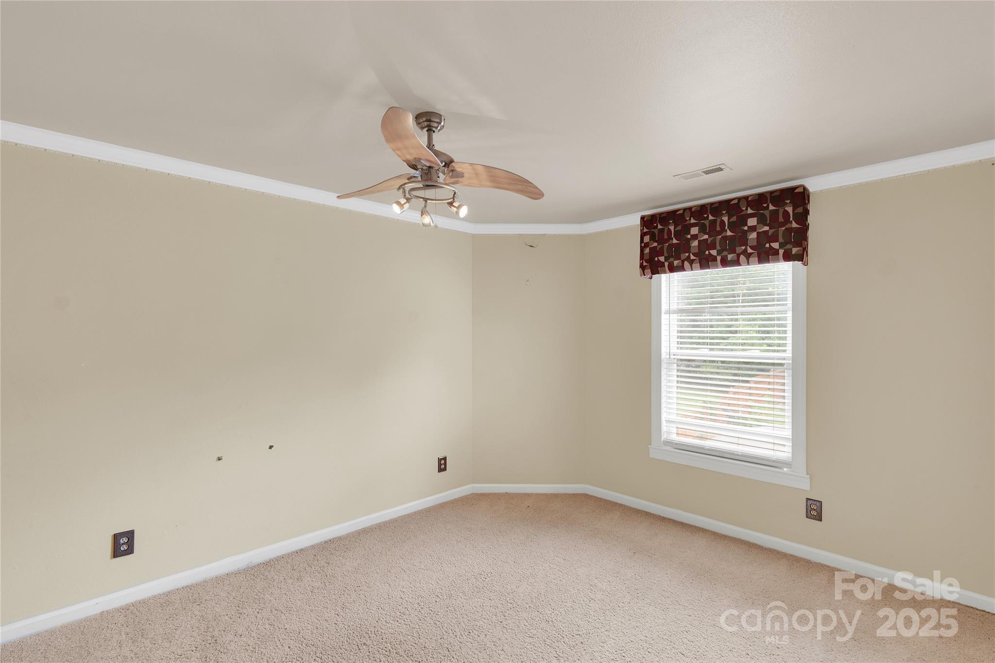 3114 Bamburgh Court Property Photo 24