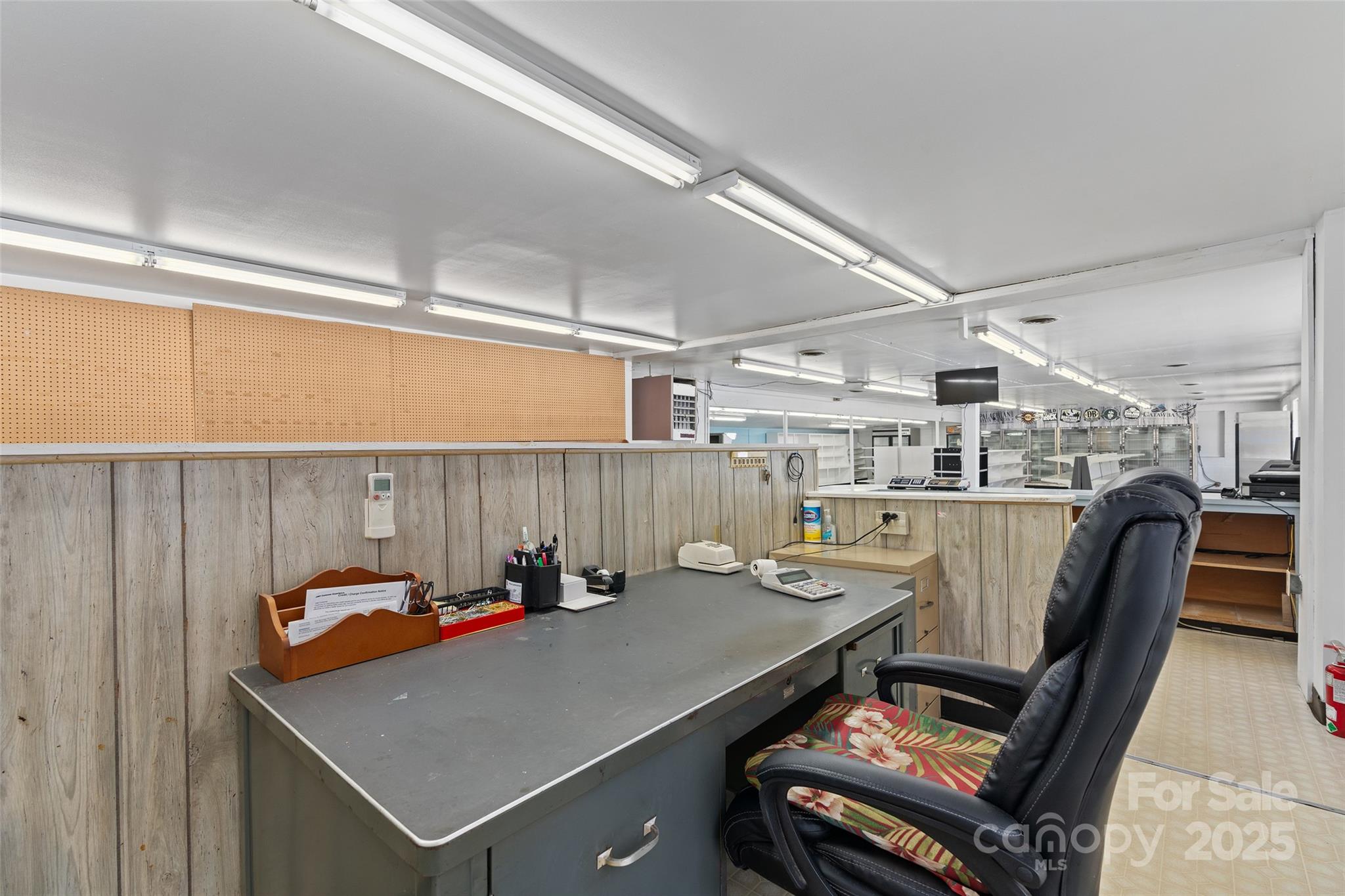 8275 Carolina Boulevard Property Photo 23