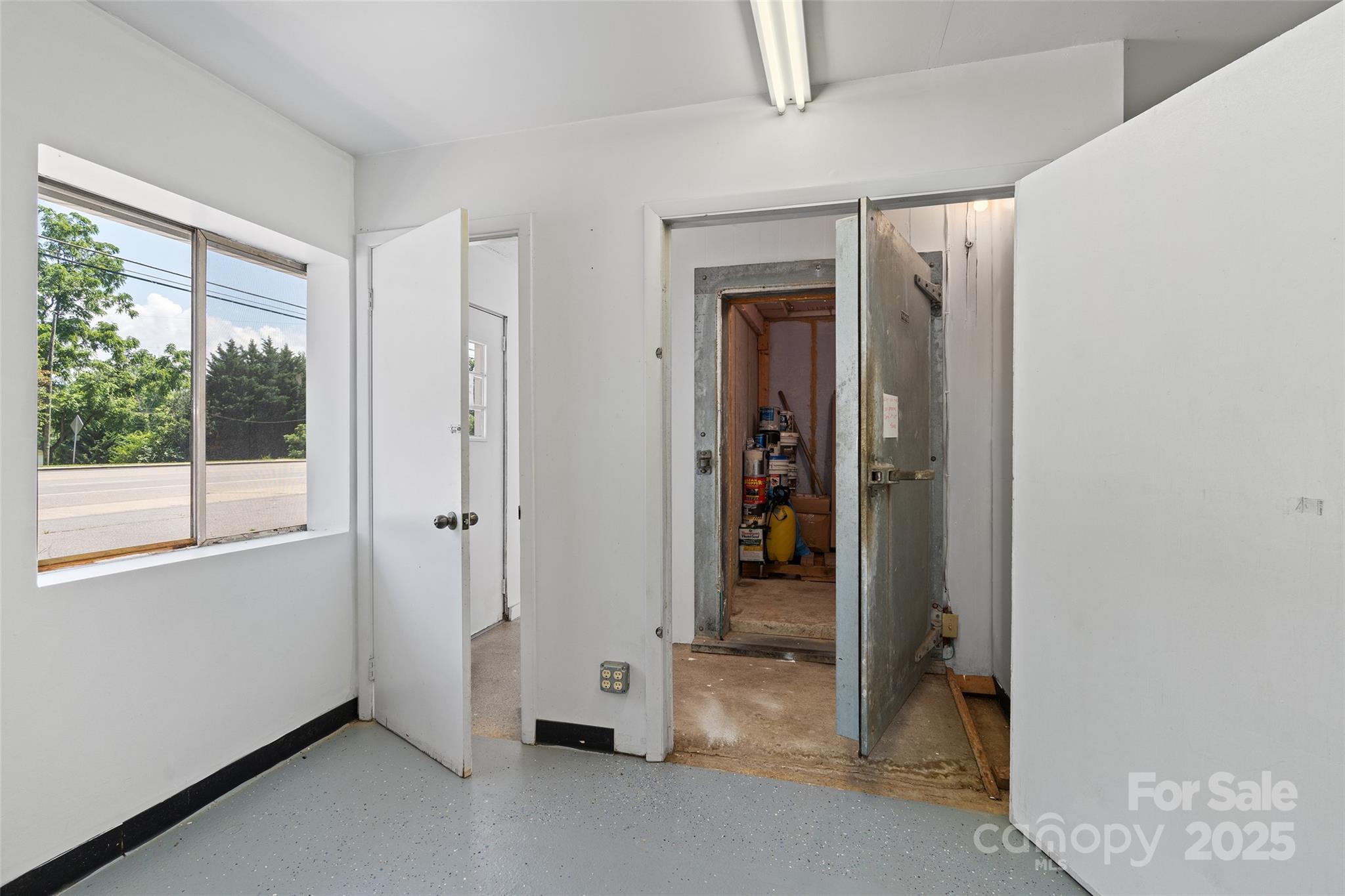 8275 Carolina Boulevard Property Photo 38