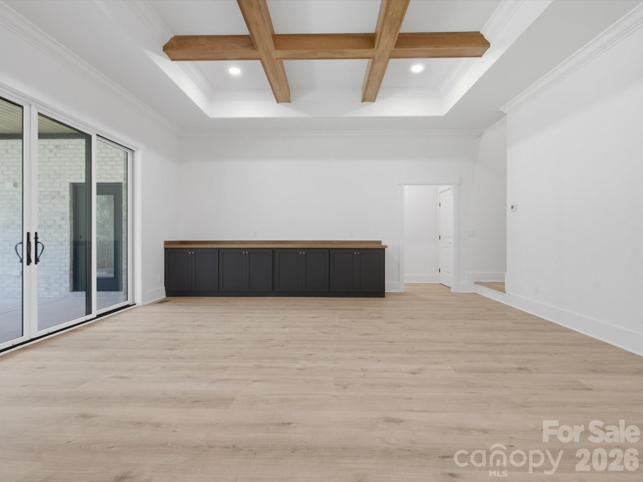 8018 Fairmont Drive Property Photo 16