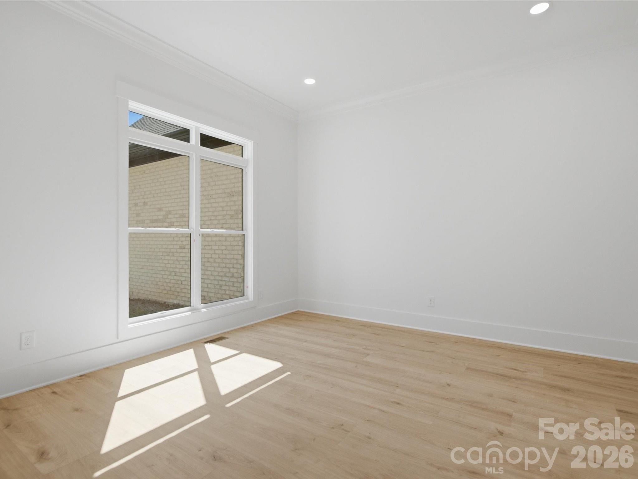 8018 Fairmont Drive Property Photo 29