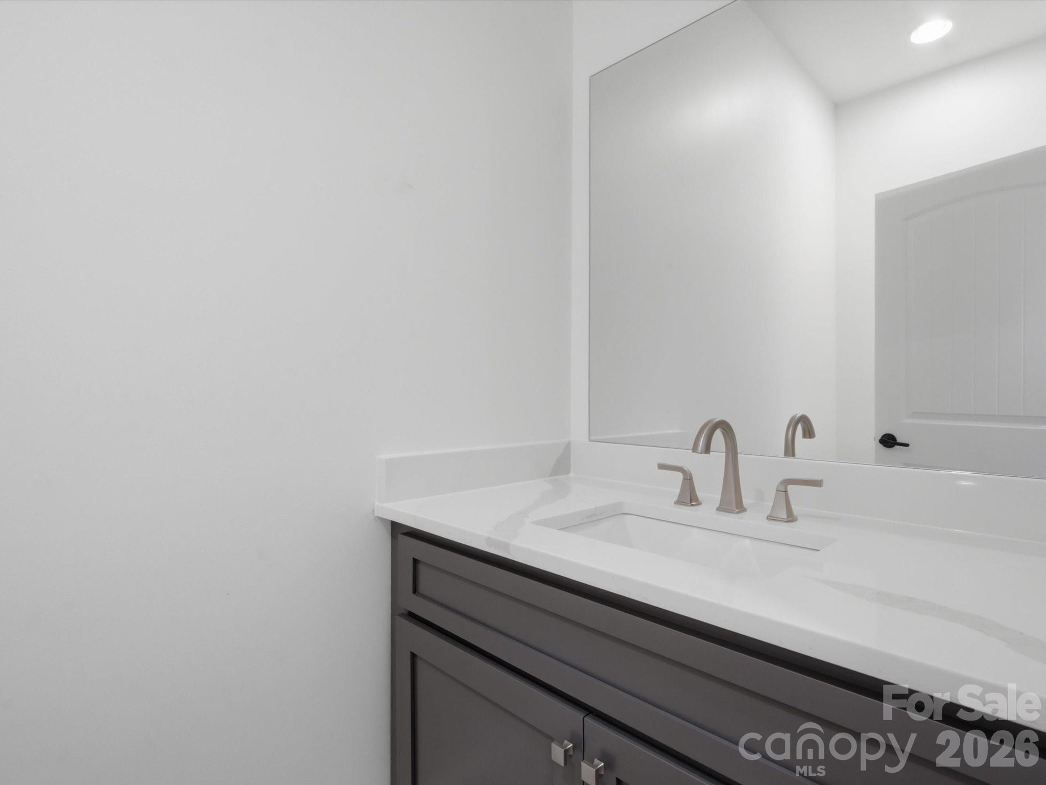 8018 Fairmont Drive Property Photo 31