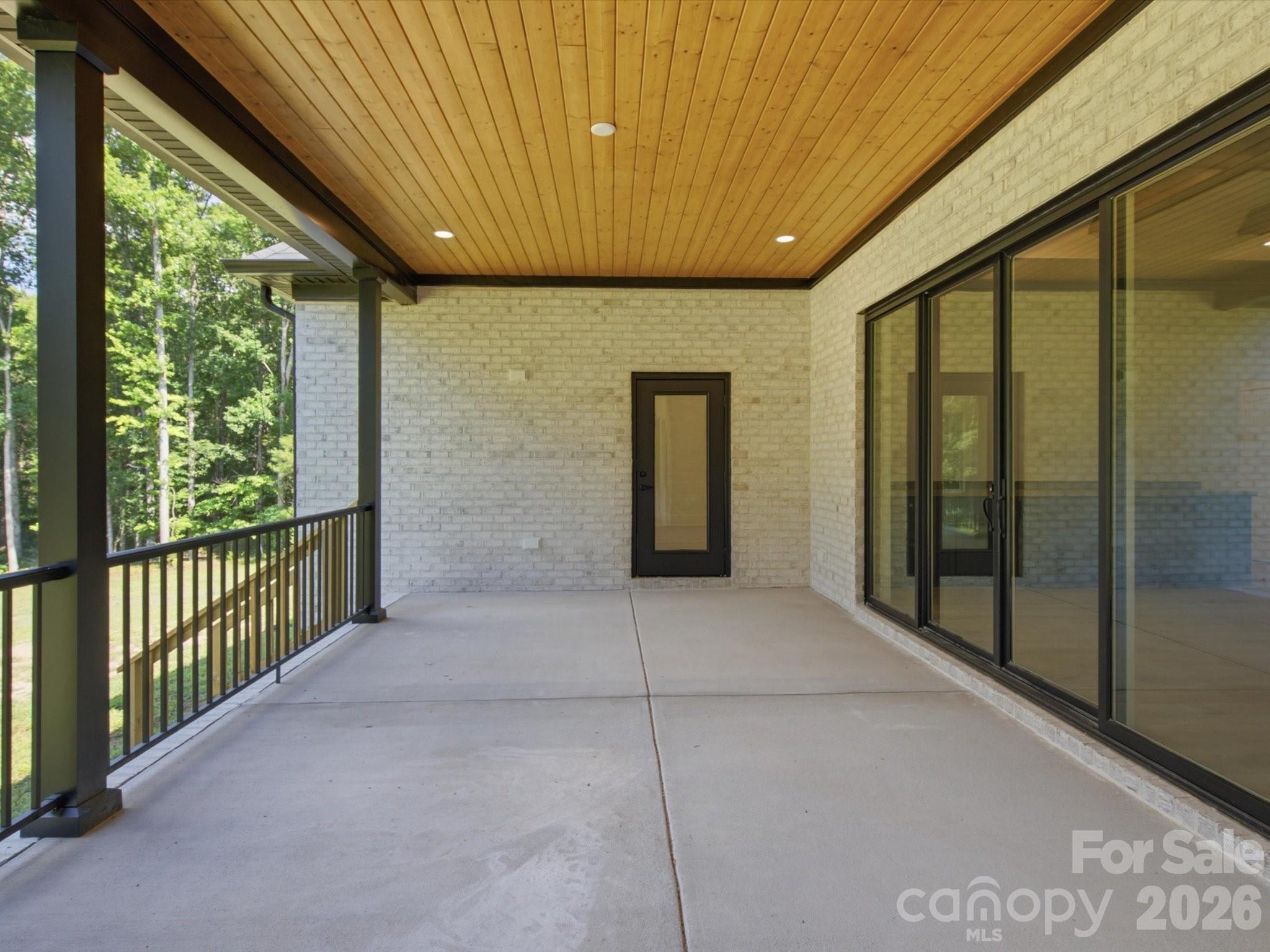 8018 Fairmont Drive Property Photo 42