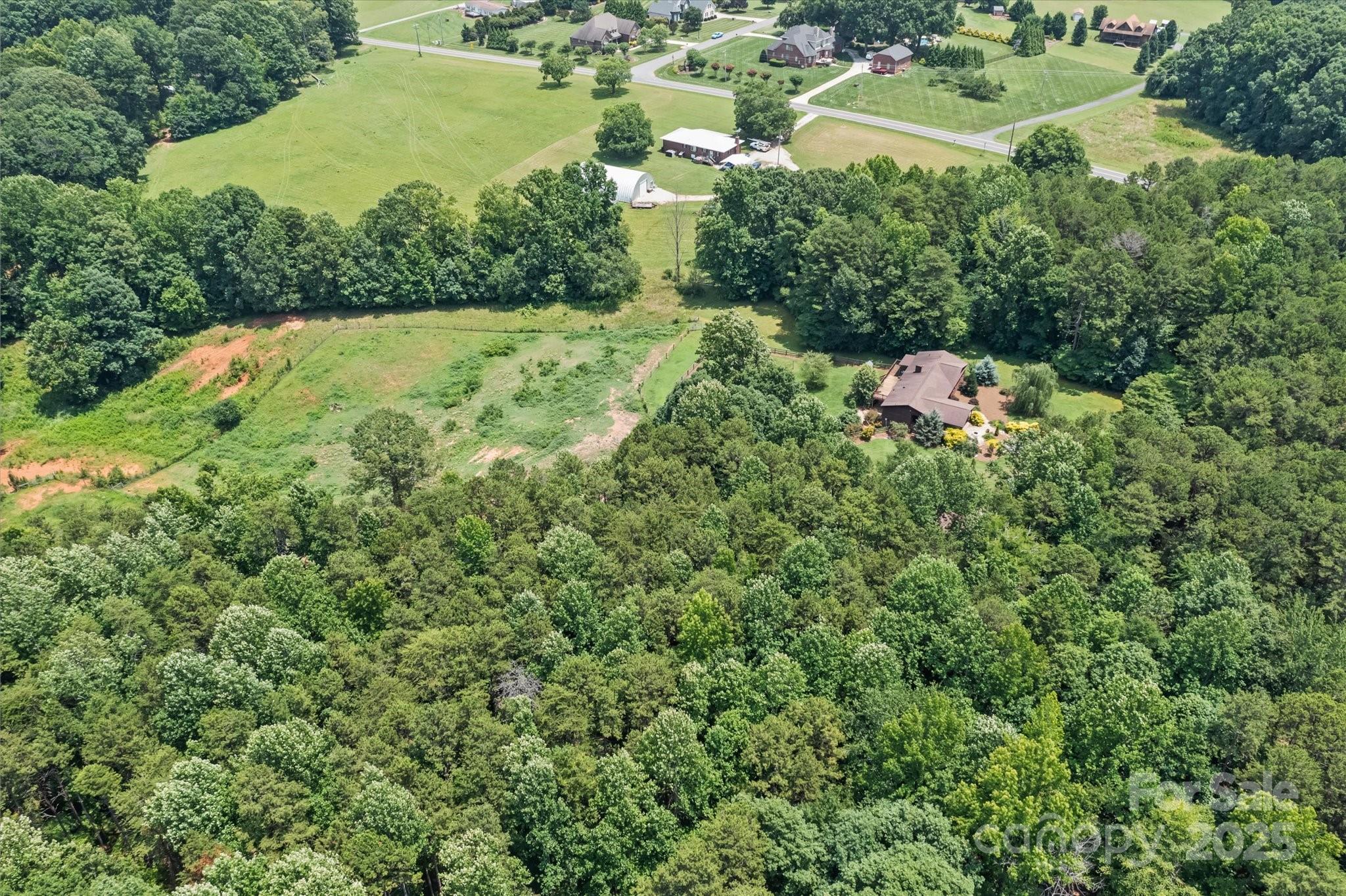 724 Teeter Road Property Photo 38