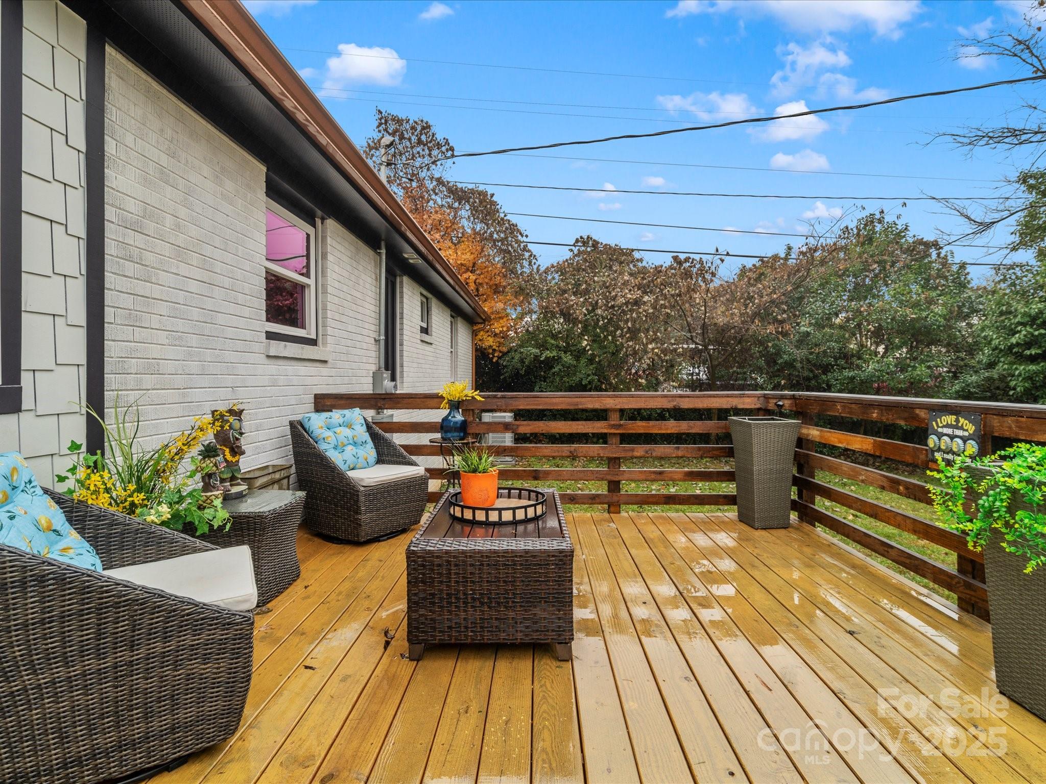 2627 Old North Sharon Amity Road Property Photo 20