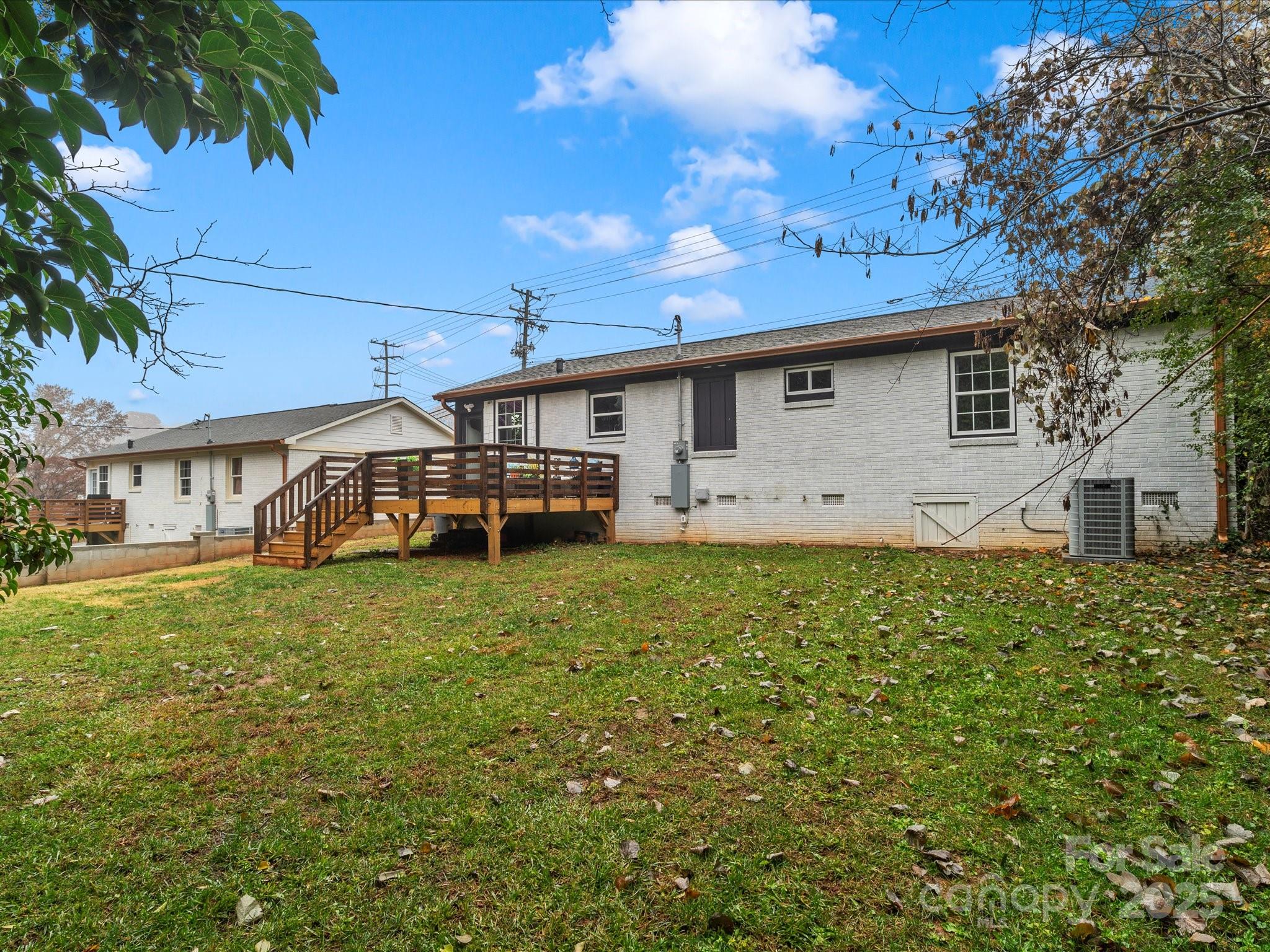 2627 Old North Sharon Amity Road Property Photo 21