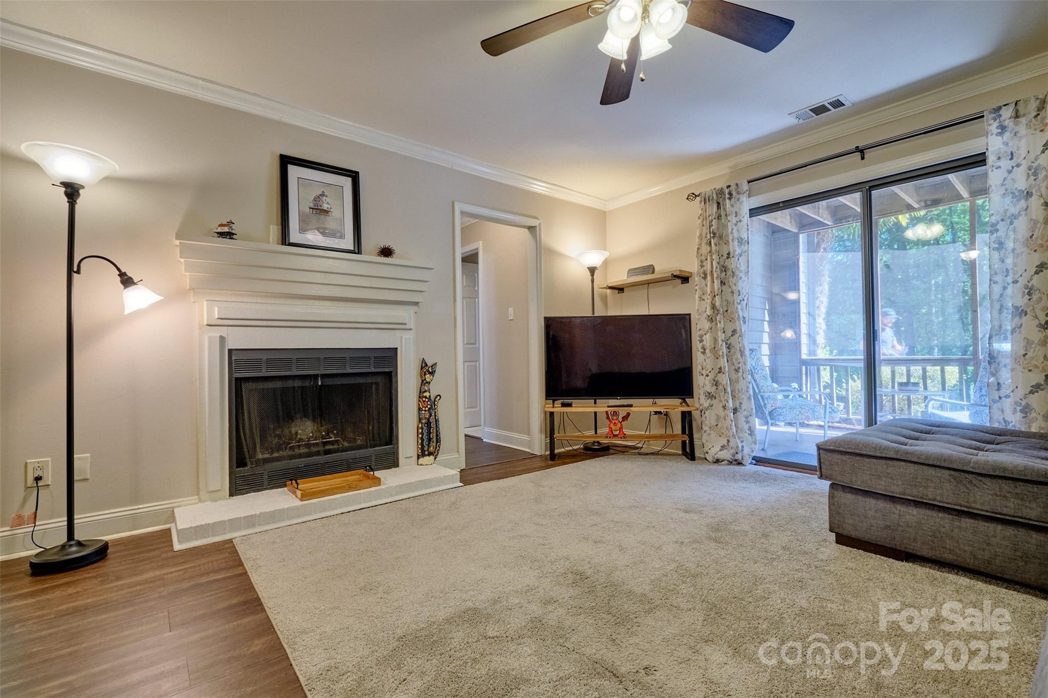 4130 Charlotte Highway #g Property Photo 2